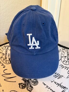 Genuine Merchandise Los Angeles Dodgers Cap in Royal Blue with White LA Logo